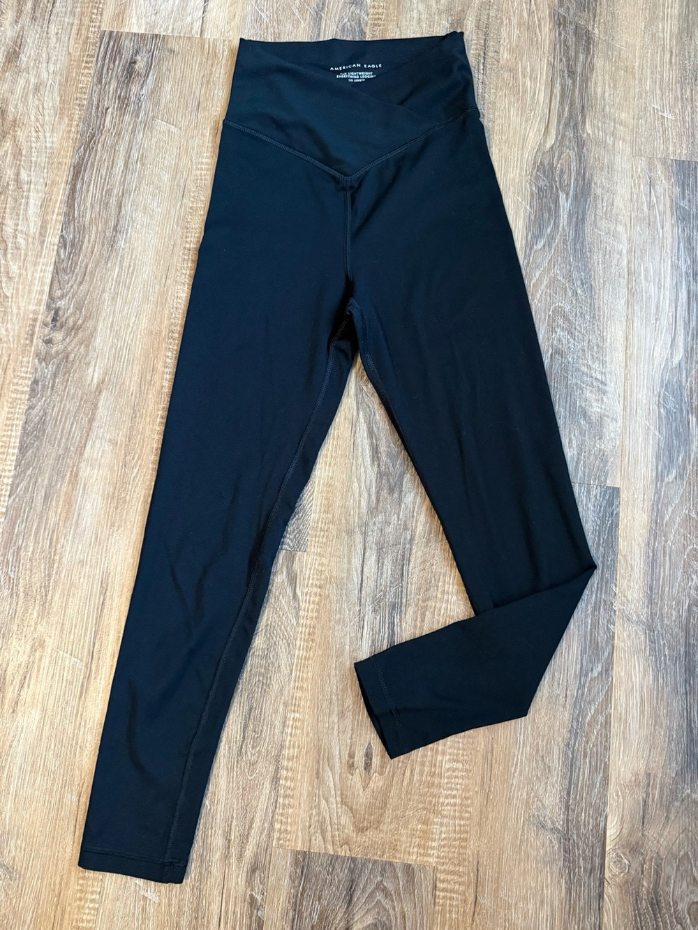 American Eagle Outfitters Black High-Rise Leggings
